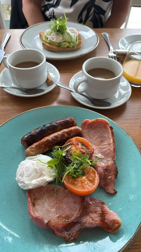 Dan Dorrington_The Lastra Farm Hotel & Self Catering Apartments_Amlwch_recensione