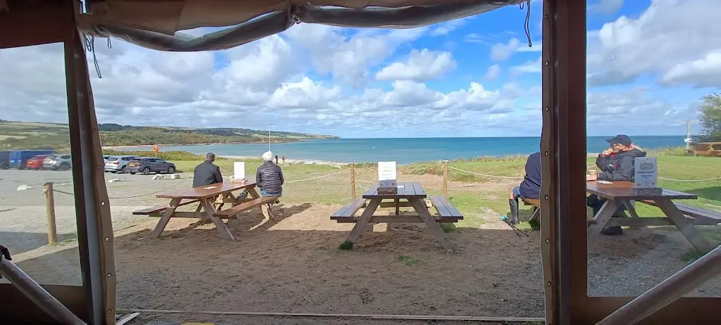Happy Traveller_Lligwy Beach Cafe_Amlwch_review