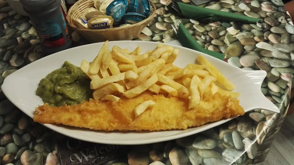 Menu_Y Wygyr Fish and Chips_Amlwch_image_5