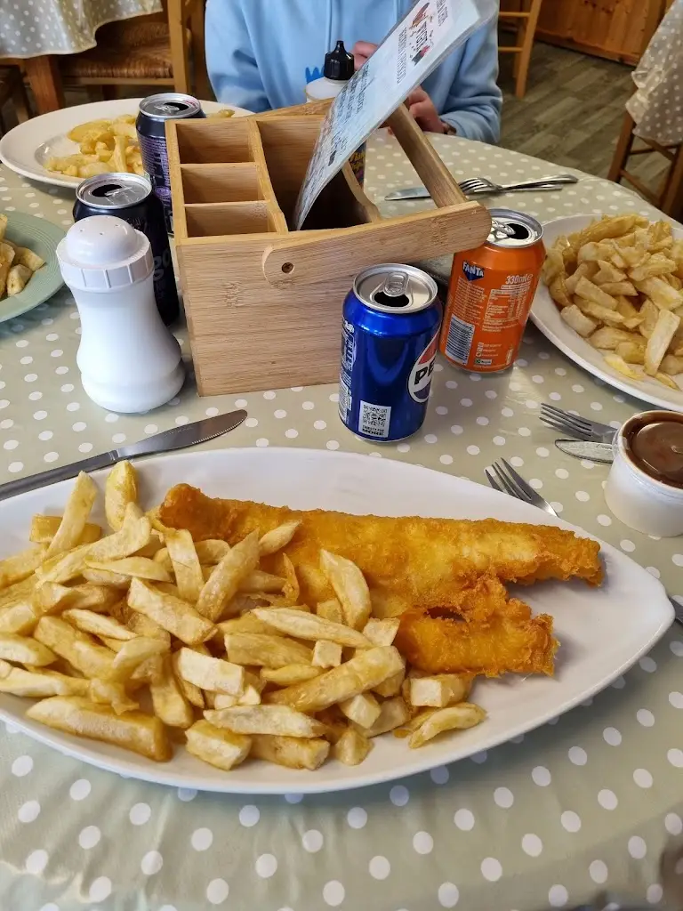 Y Wygyr Fish and Chips_Amlwch_slider_image_2