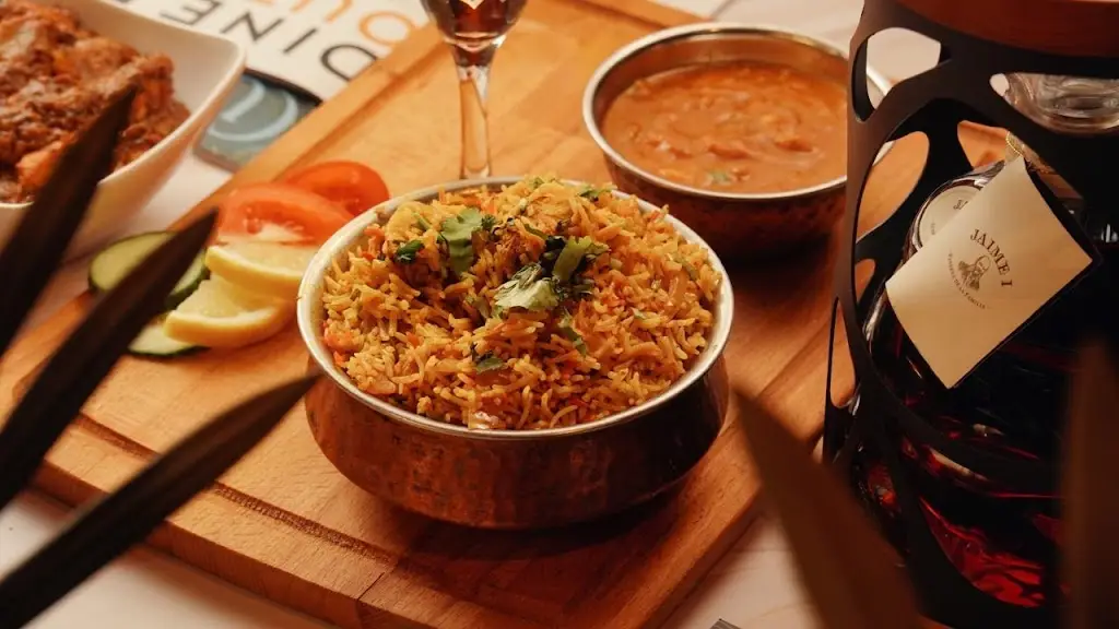 Mint Room Barry_Barry_slider_image_3