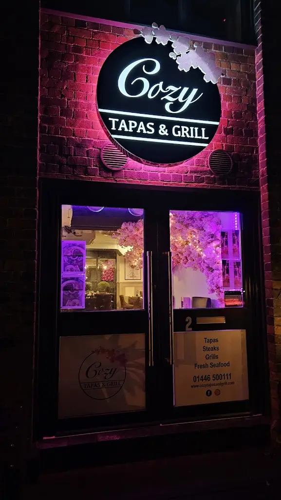 Cozy Vibes at Finnegans Inn_Barry_slider_image_1