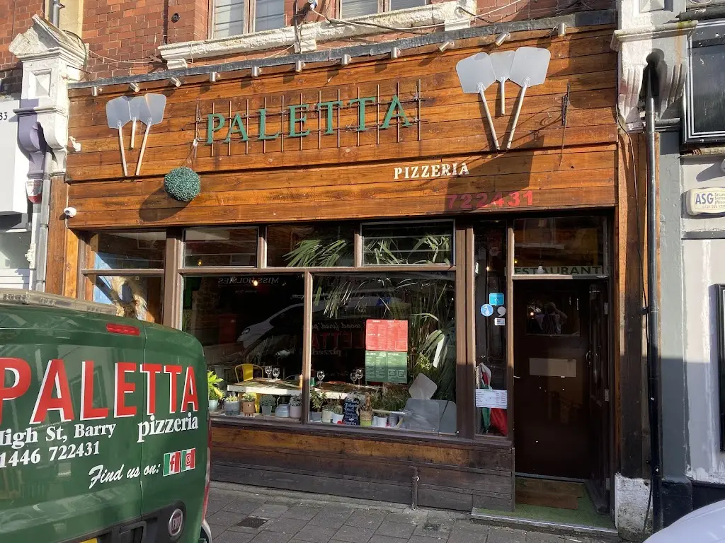 Paletta Pizzeria restaurant in Barry