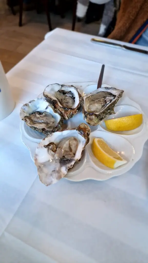 Menu_Mr Villa's Fish & Chip Restaurant & Oyster Bar_Barry_image_7