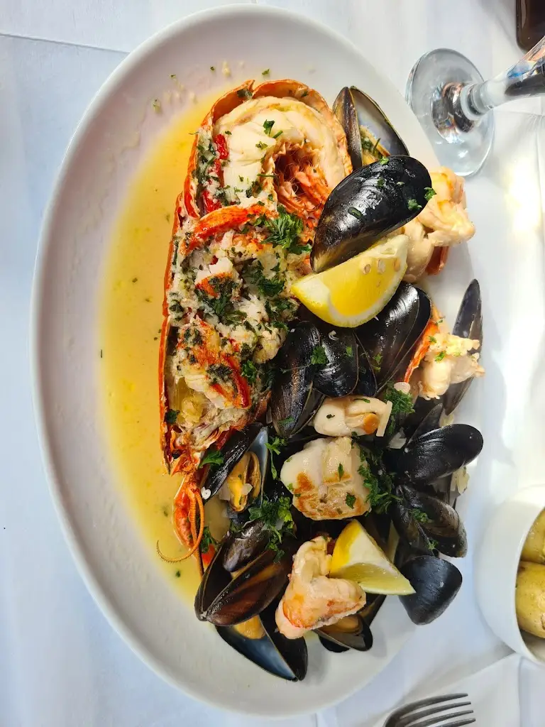 Menu_Mr Villa's Fish & Chip Restaurant & Oyster Bar_Barry_image_9