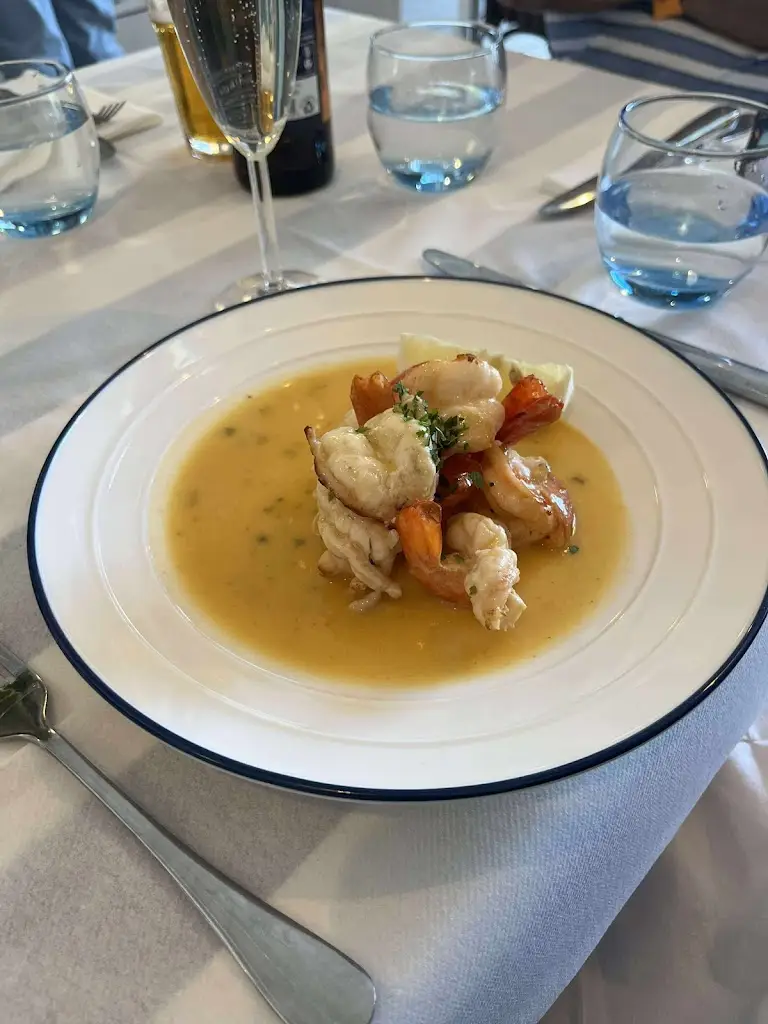 Beverley Hines_Mr Villa's Fish & Chip Restaurant & Oyster Bar_Barry_review