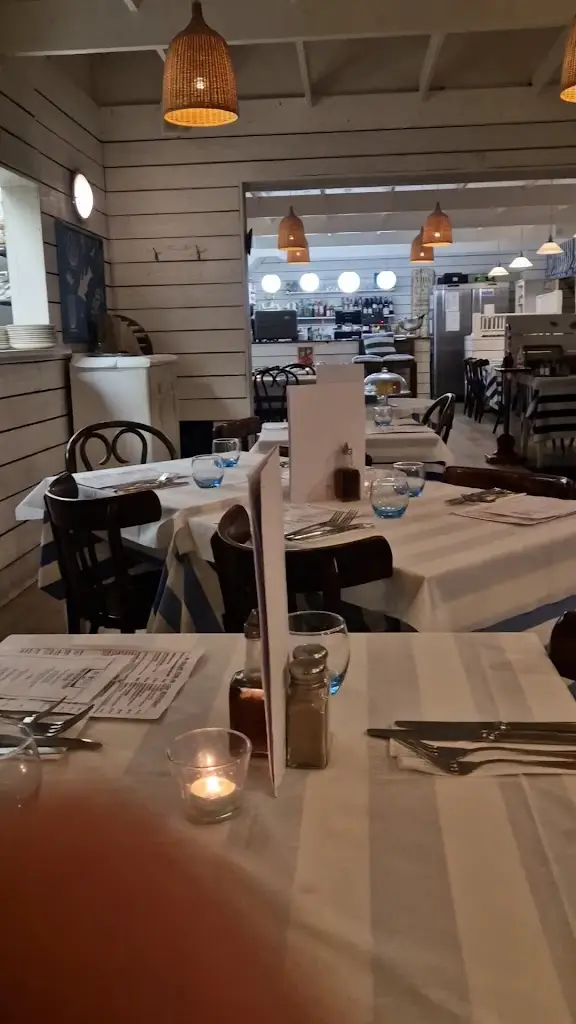 Mr Villa's Fish & Chip Restaurant & Oyster Bar_Barry_slider_image_2