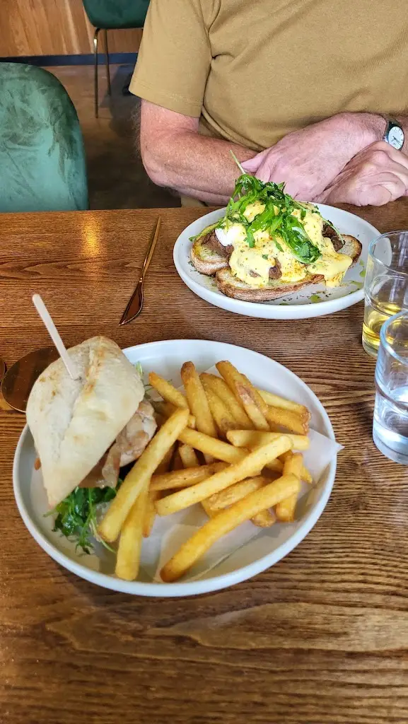 Gill Owen_Loft Bedwas_Bedwas_review