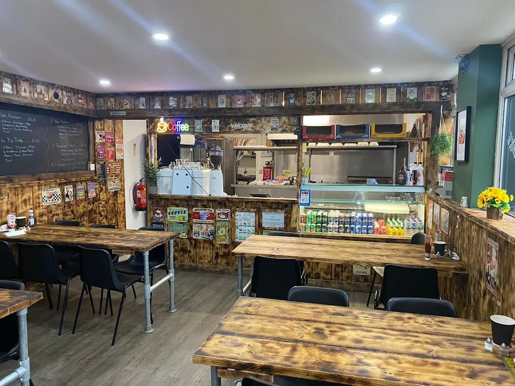 Venice Cafe - Pontygwindy Cafe restaurant in Bedwas