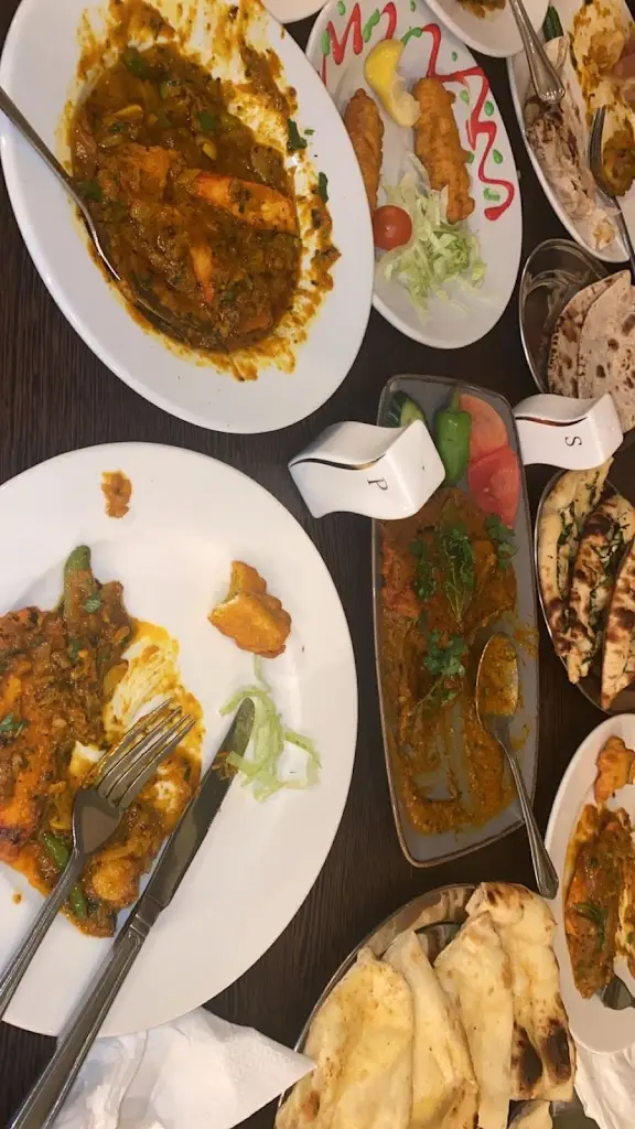 Parminder Mahla_Indian Rasoi Benllech_Benllech_review