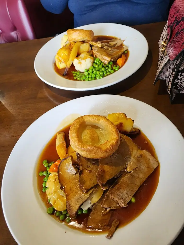 Menu_The Railway Inn_Abercynon_image_7