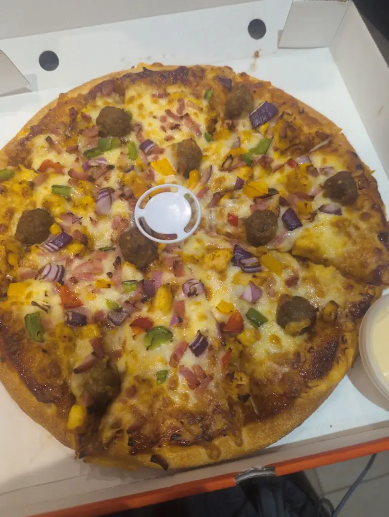 Ben Brough_CRAZY Pasta & Pizza_Abercynon_review