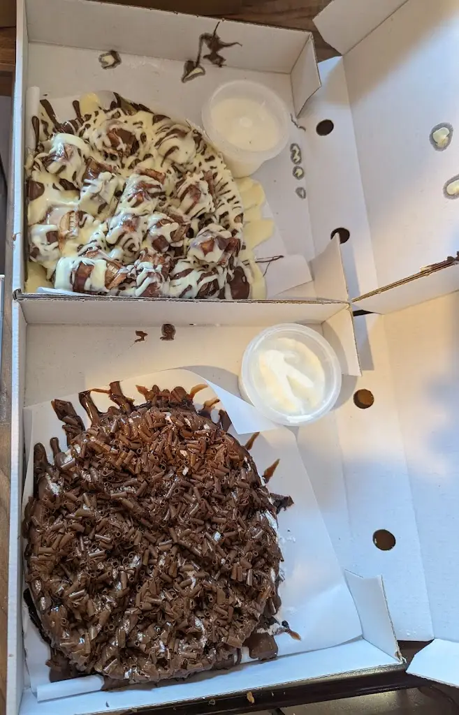 Holly Gillespie_CRAZY Pasta & Pizza_Abercynon_review