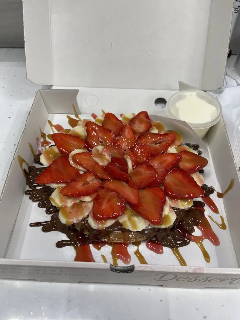 CRAZY Pasta & Pizza_Abercynon_slider_image_2