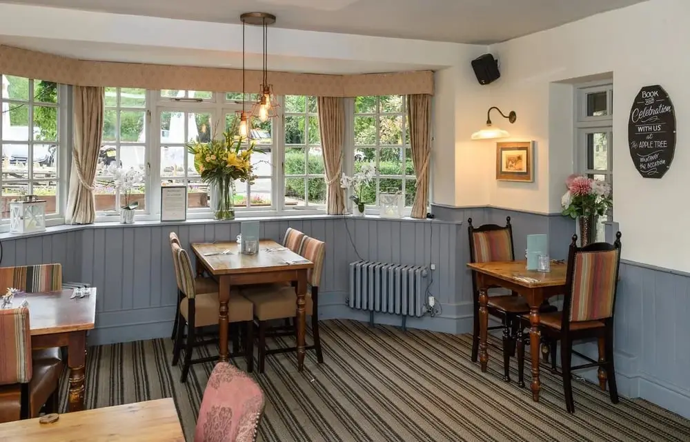 Apple Tree restaurant in Bishops Cleeve