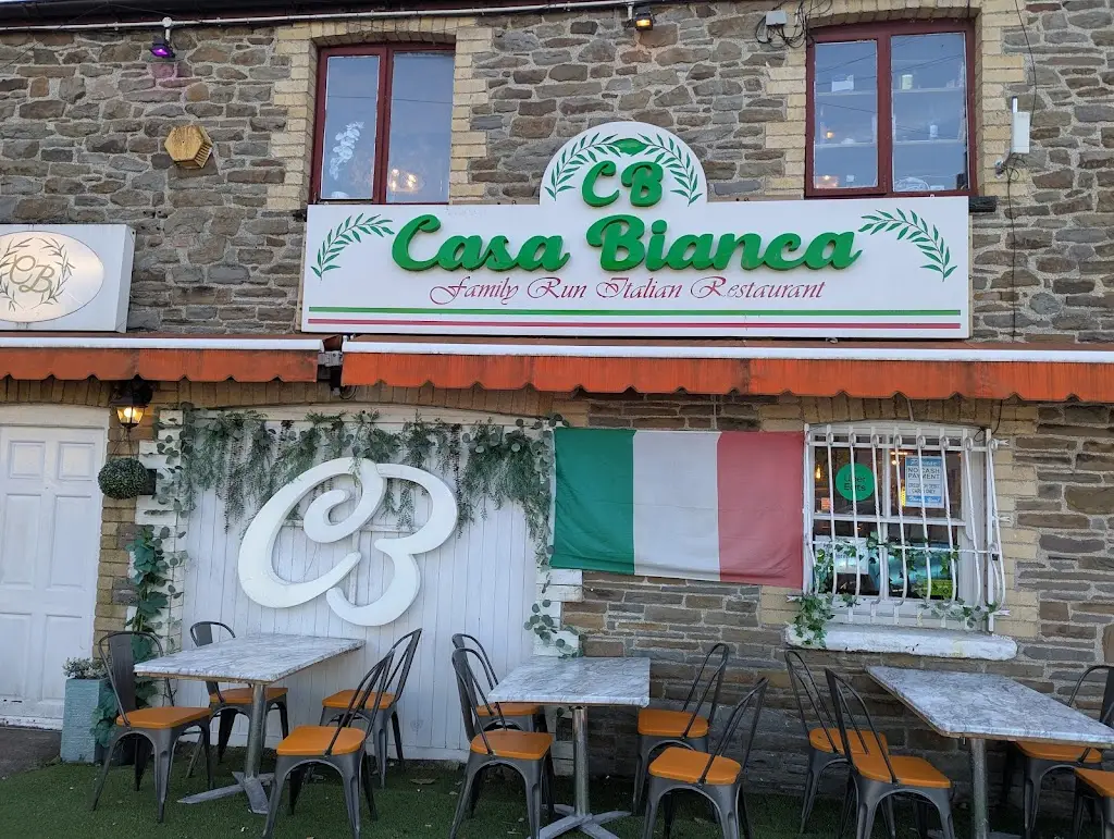 Matthew Hann_Casa Bianca Pontypridd_Abercynon_recensione