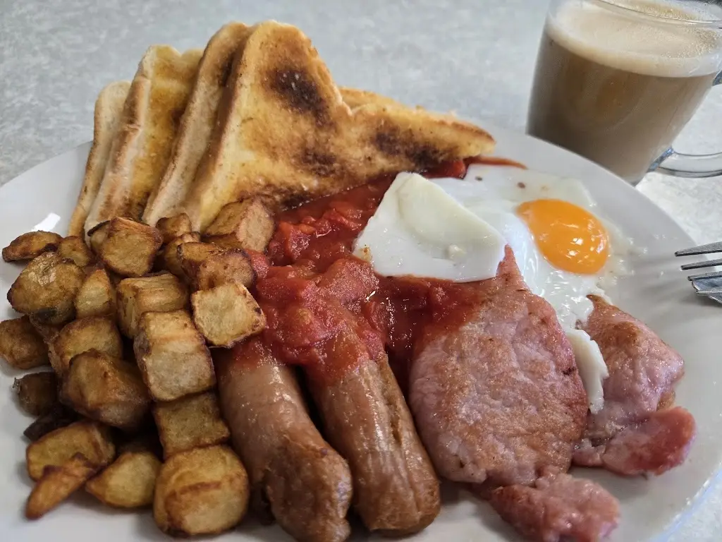 Kevin Fitzgerald_Albion Cafe_Abercynon_review