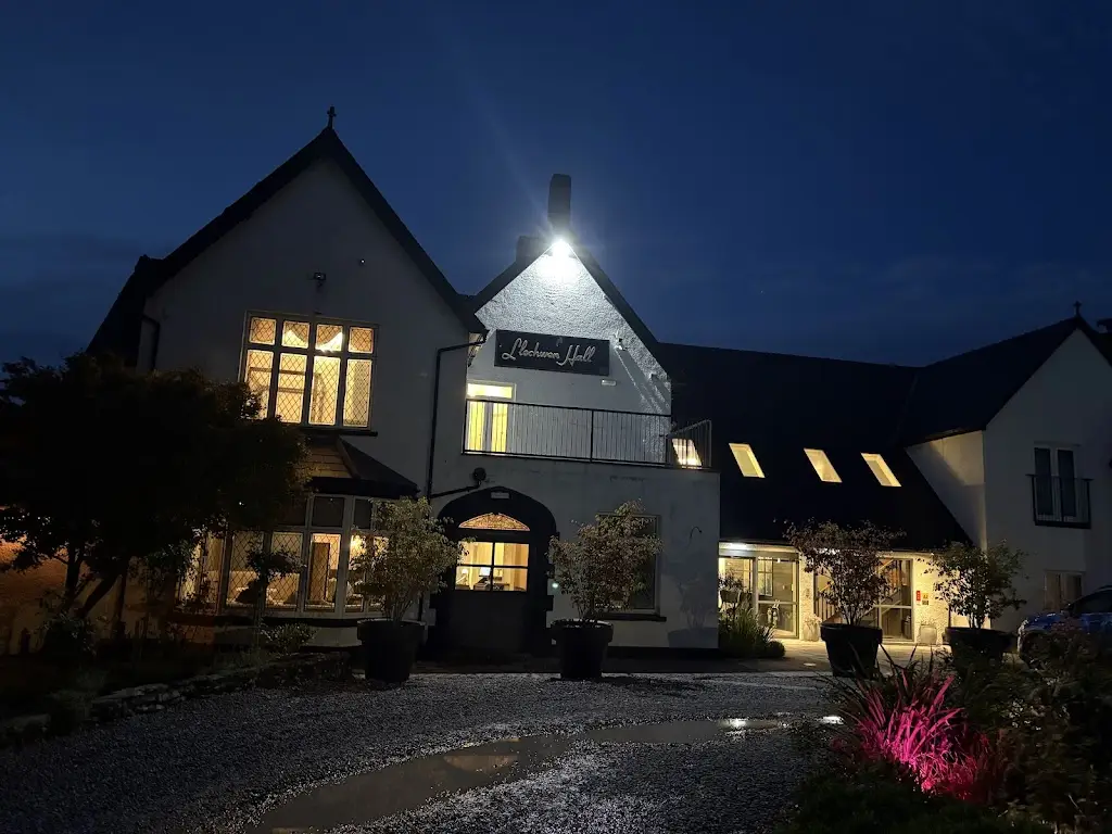 Sandra Collins_Llechwen Hall Hotel_Abercynon_review