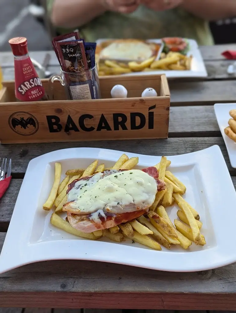 Menu_Barinis Bar, Lounge and Restaurant_Abercynon_immagine_7