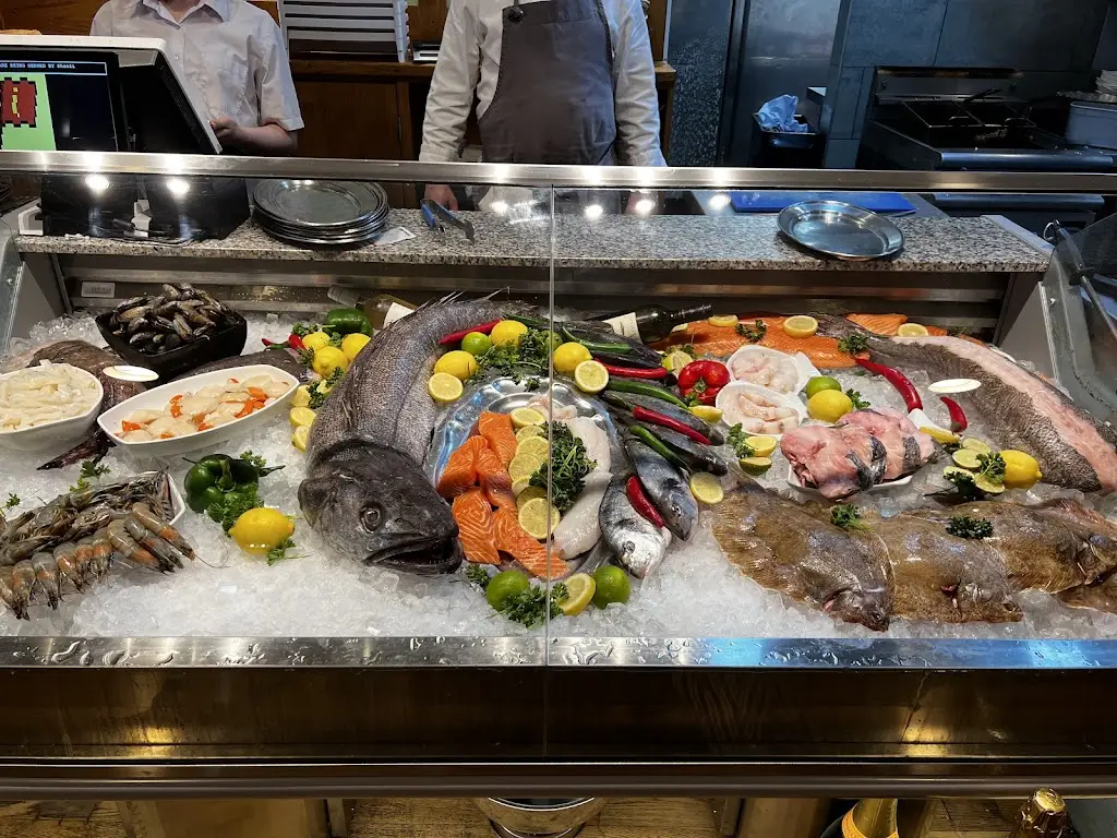 Alfred's Bar & Grill_Abercynon_slider_image_3