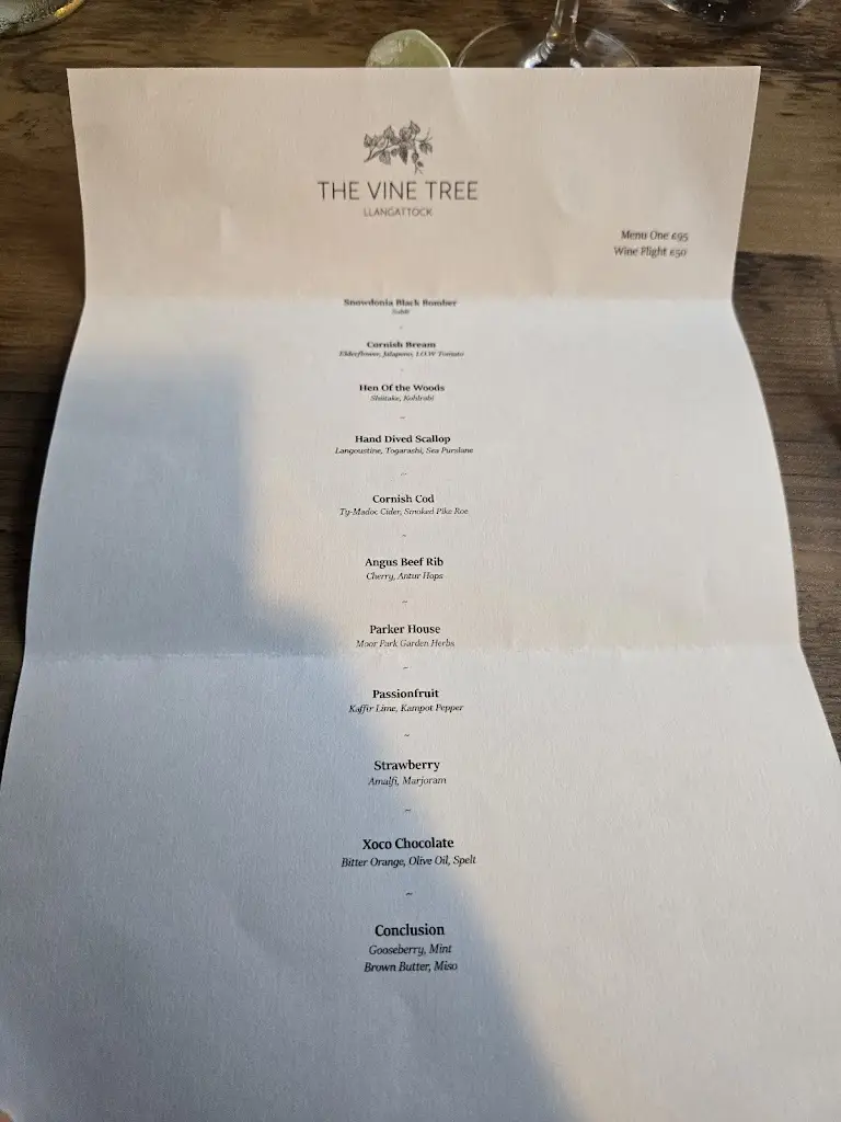 Menu_The Vine Tree Llangattock_Blaenau Gwent_image_3