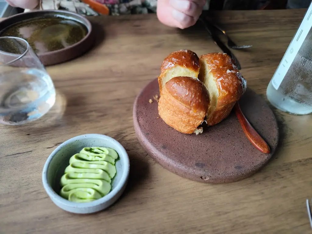 Skippy West_The Vine Tree Llangattock_Blaenau Gwent_review