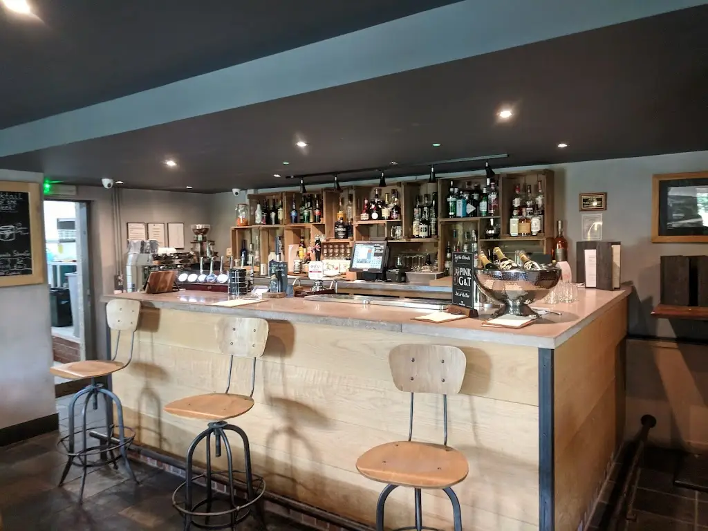 The Vine Tree Llangattock_Blaenau Gwent_slider_image_1