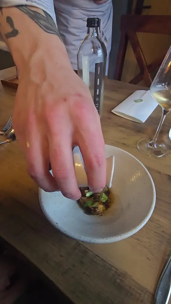 The Vine Tree Llangattock_Blaenau Gwent_slider_image_2