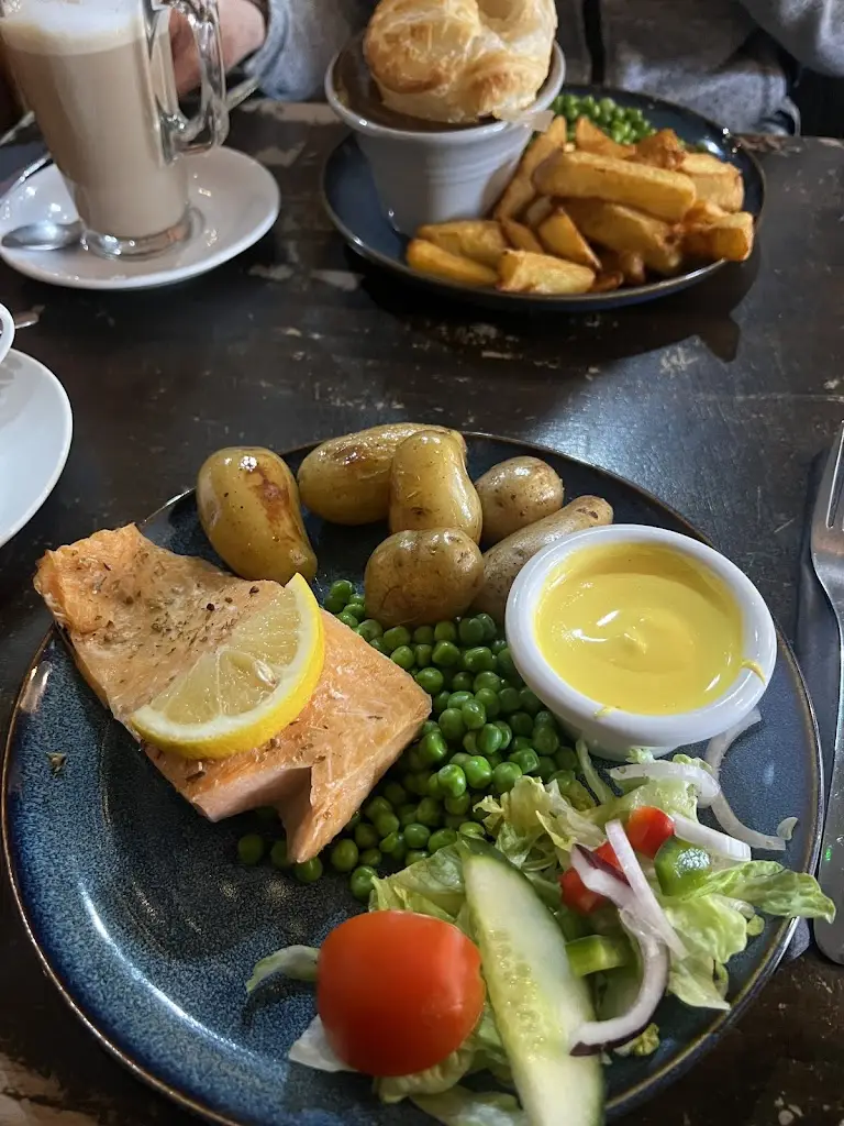 Bridgend Inn_Blaenau Gwent_slider_image_2