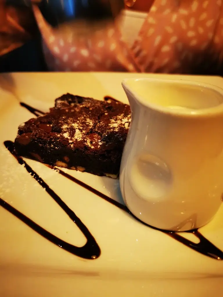 Simon Meredith_The Gwesty_Blaenau Gwent_review