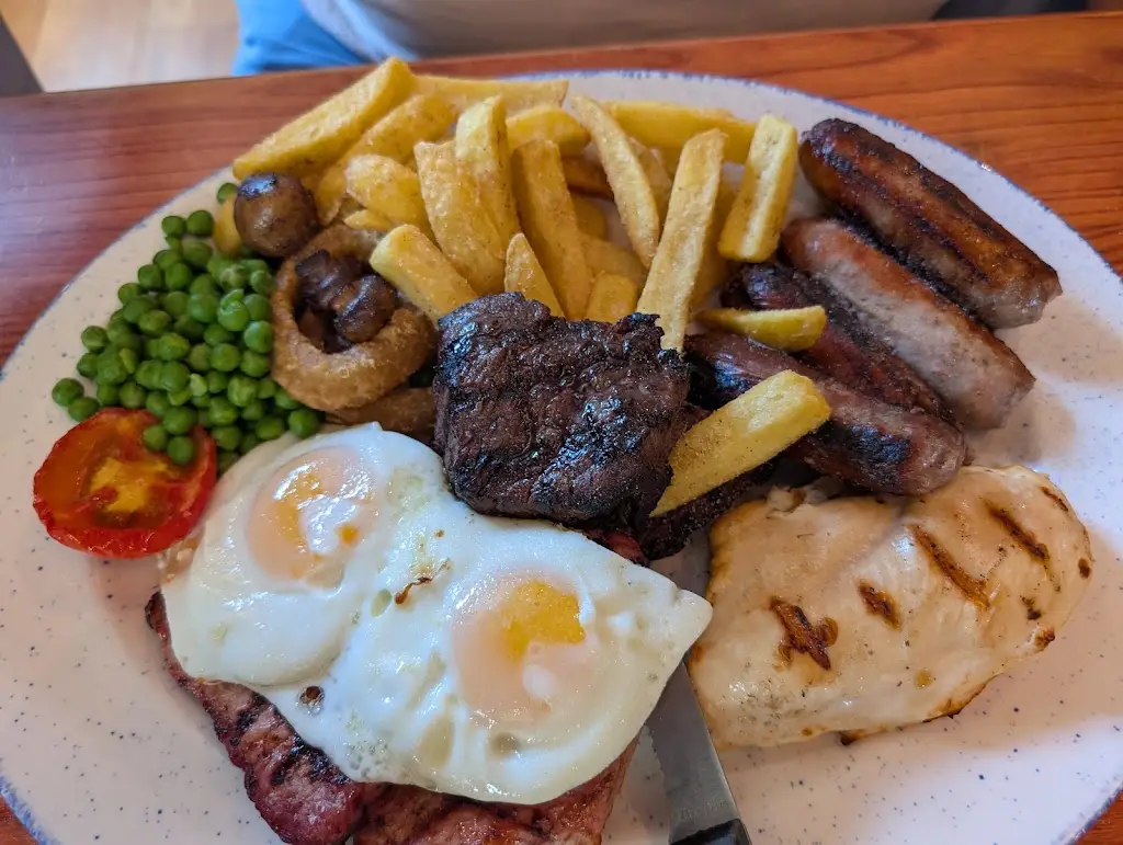 Zoe Williams_Willow Tree_Blaenau Gwent_review