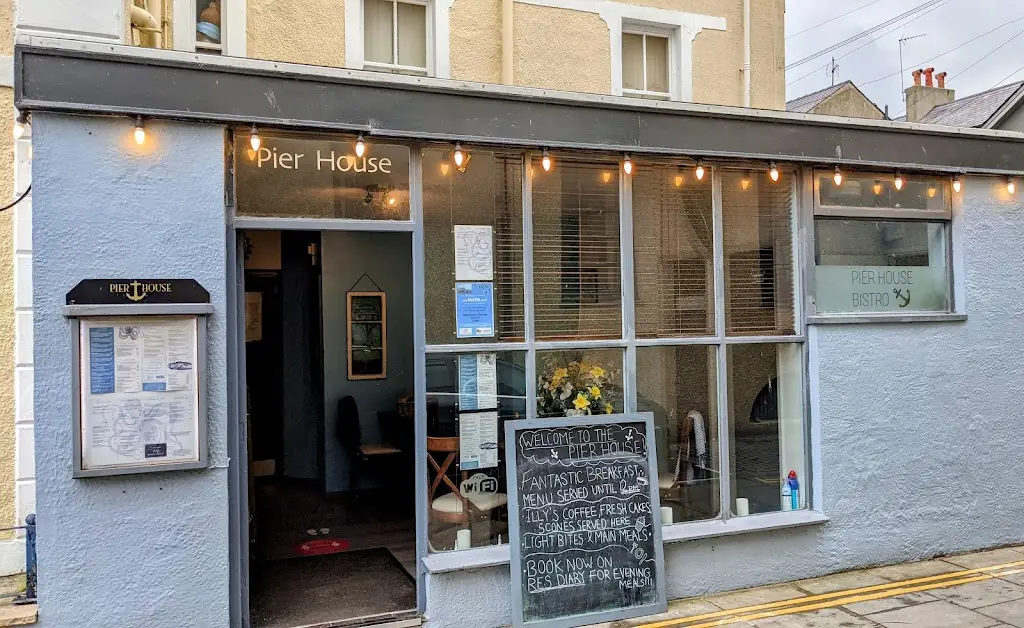 Pier House Cafe and Bistro_Beaumaris_slider_image_1