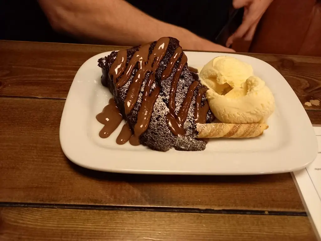 Menu_The Liverpool Arms Hotel_Beaumaris_imagen_9