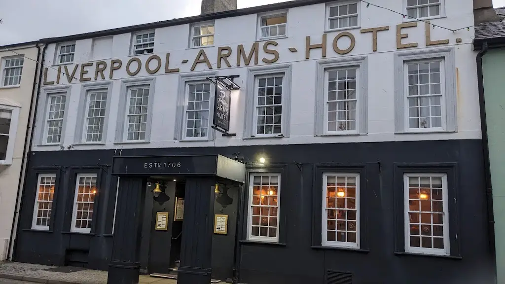 The Liverpool Arms Hotel_Beaumaris_slider_image_1