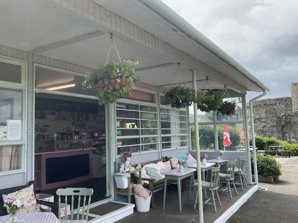 Happy Valley Pavilion Cafe_Beaumaris_slider_image_1