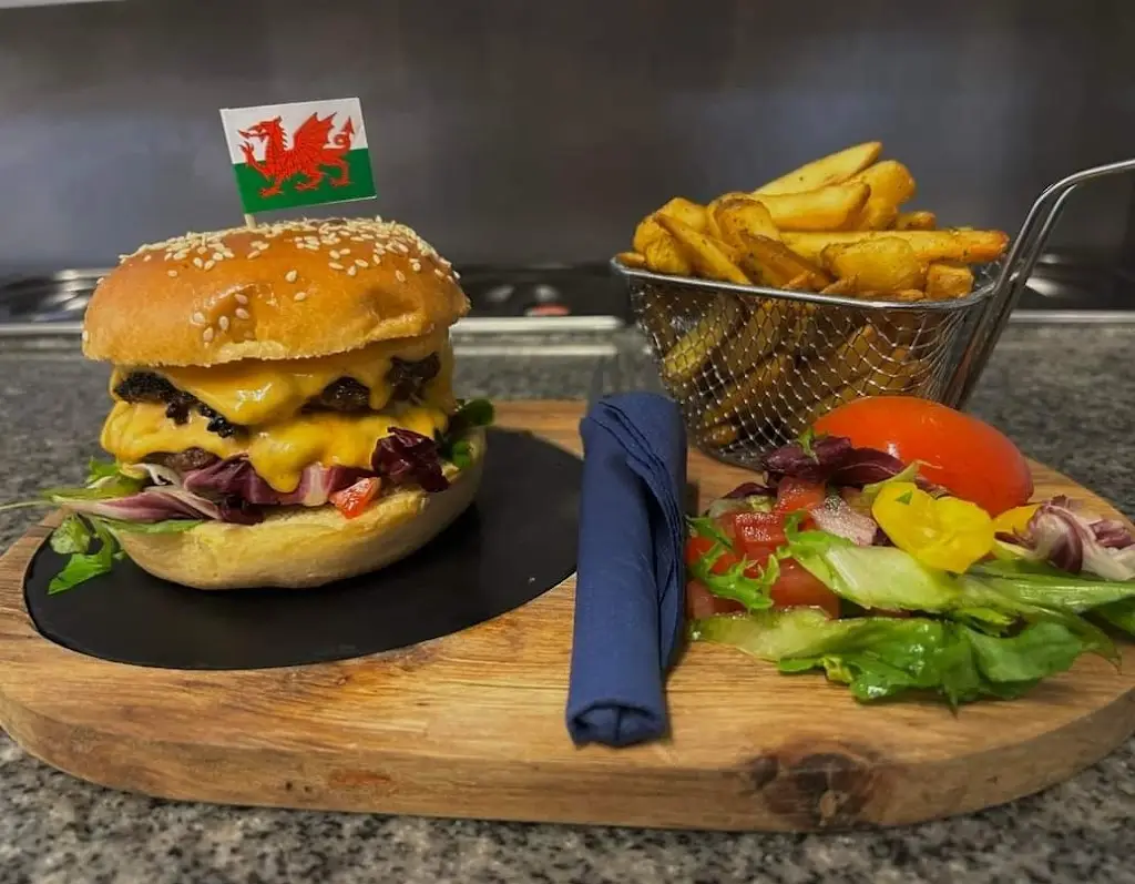 Menu_Bold Arms_Beaumaris_image_8