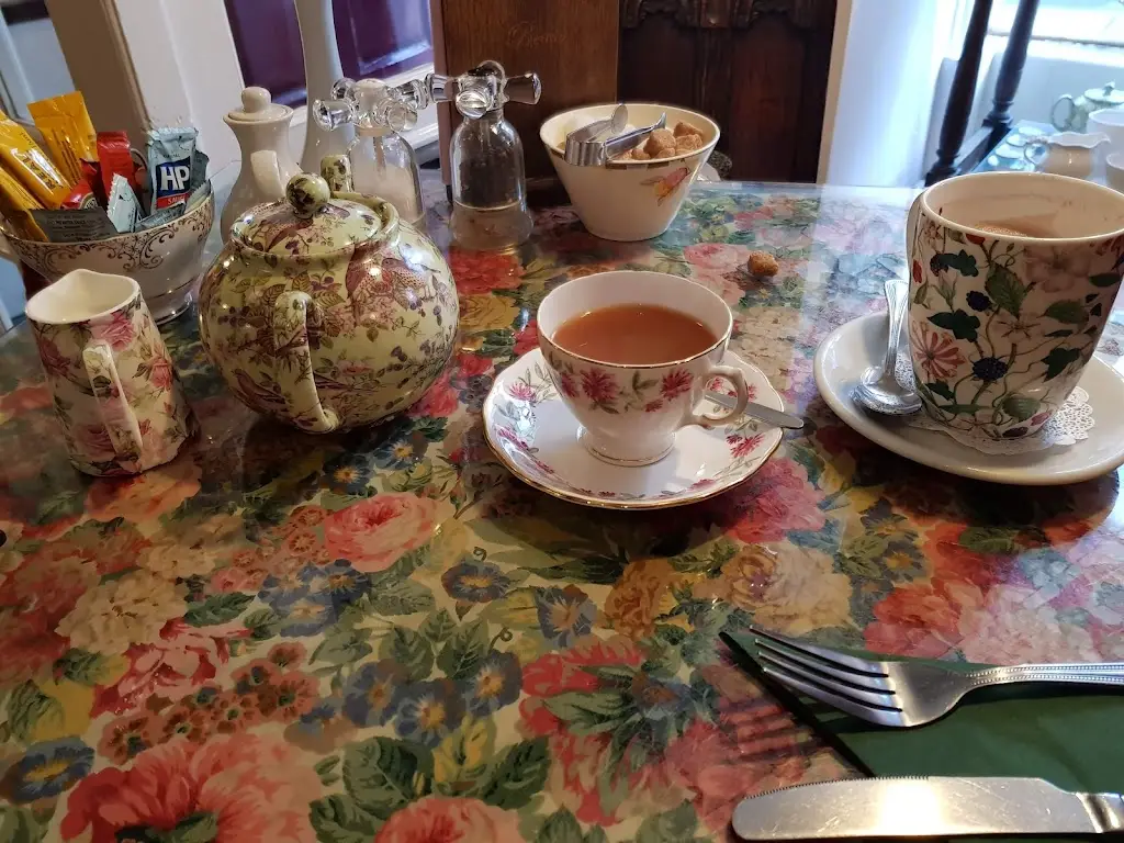 Menu_Beau's Tea Rooms_Beaumaris_image_5