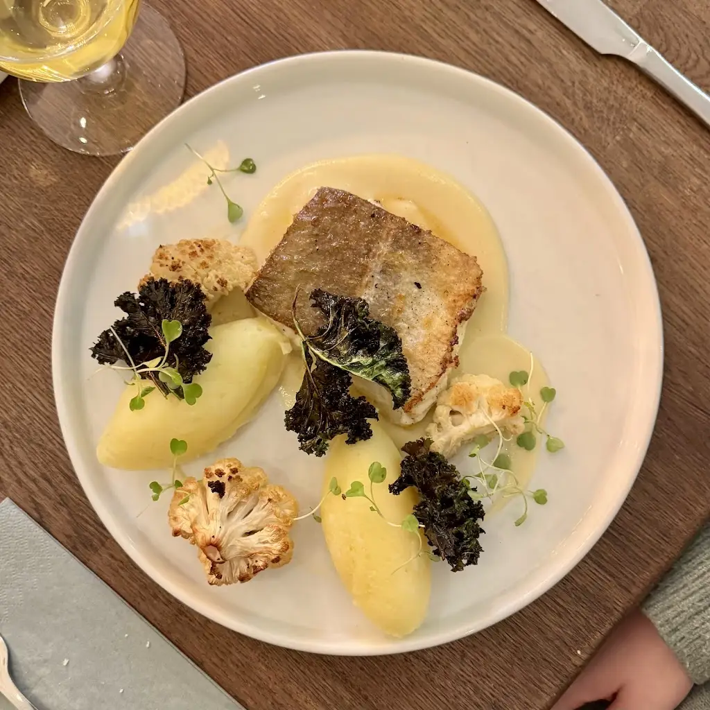 Sage Kitchen Menai Bridge_Beaumaris_slider_image_2