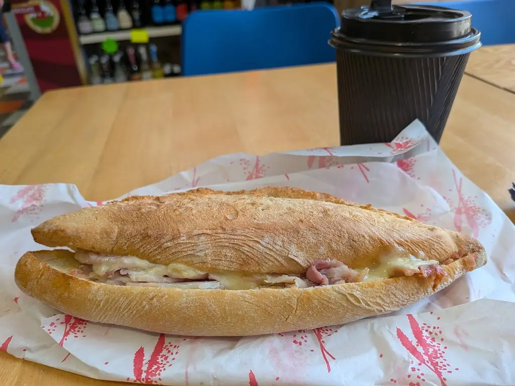 Mark Alexander_Mercado_Beaumaris_review