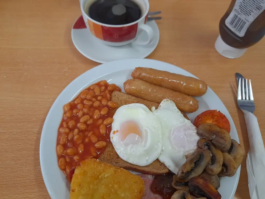 Martin B_De Niros_Blaenau-Ffestiniog_review