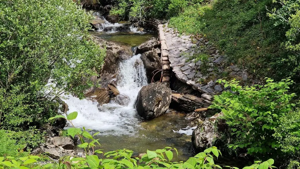 Milmo Wood_Lakeside Cafe_Blaenau-Ffestiniog_review