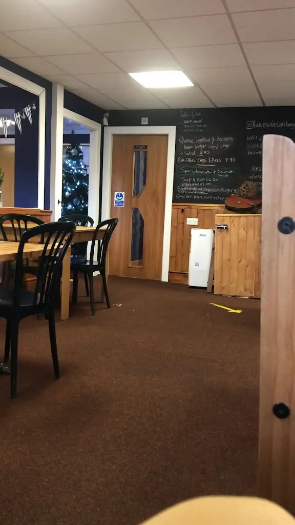 Lakeside Cafe_Blaenau-Ffestiniog_slider_image_2