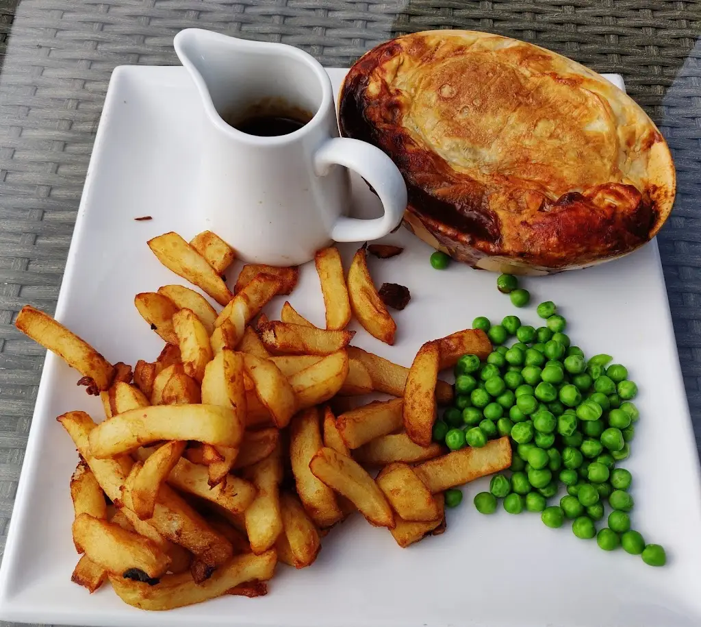 Menu_The Grapes Hotel, Bar & Restaurant_Blaenau-Ffestiniog_image_9