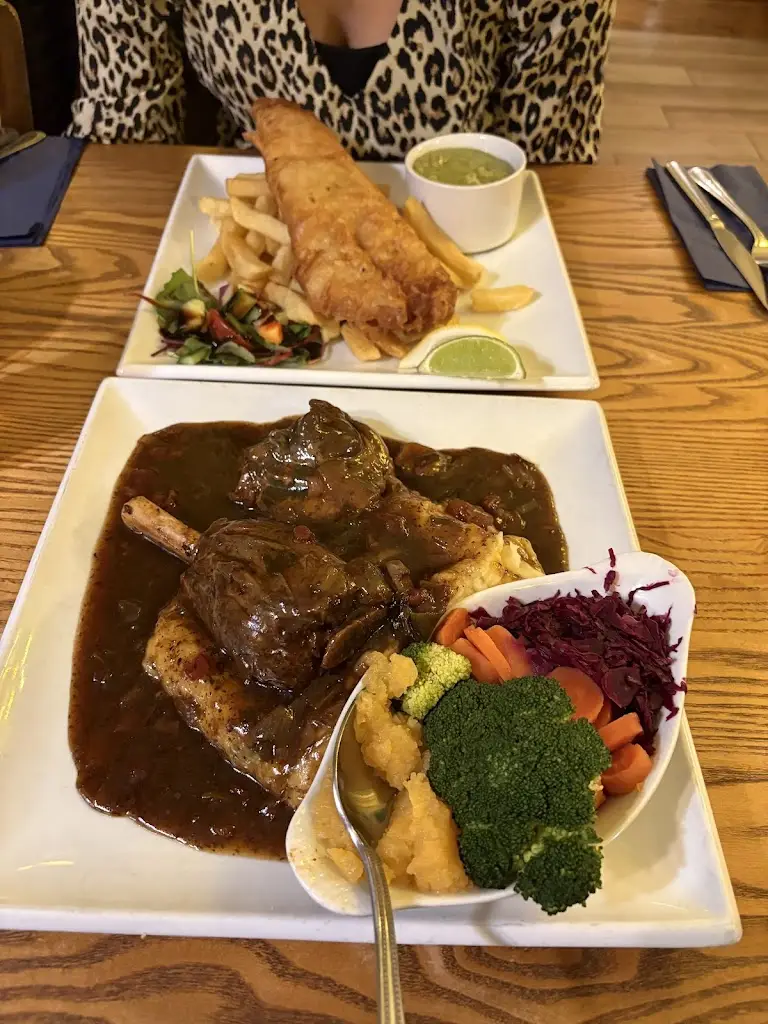 Alistair Stone_The Grapes Hotel, Bar & Restaurant_Blaenau-Ffestiniog_review