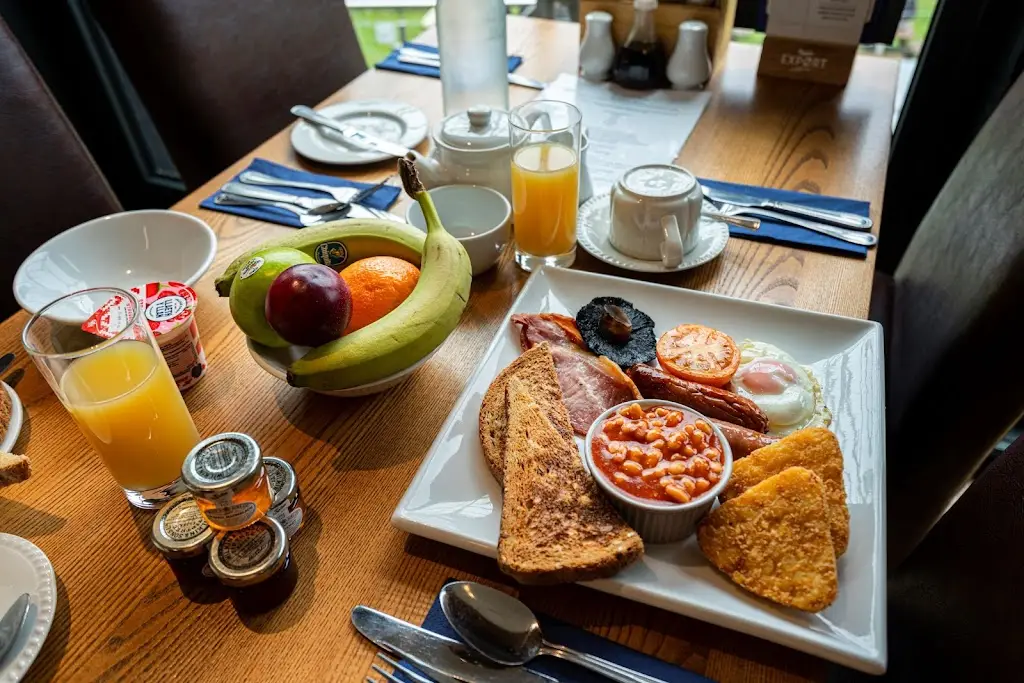 The Grapes Hotel, Bar & Restaurant_Blaenau-Ffestiniog_slider_image_3