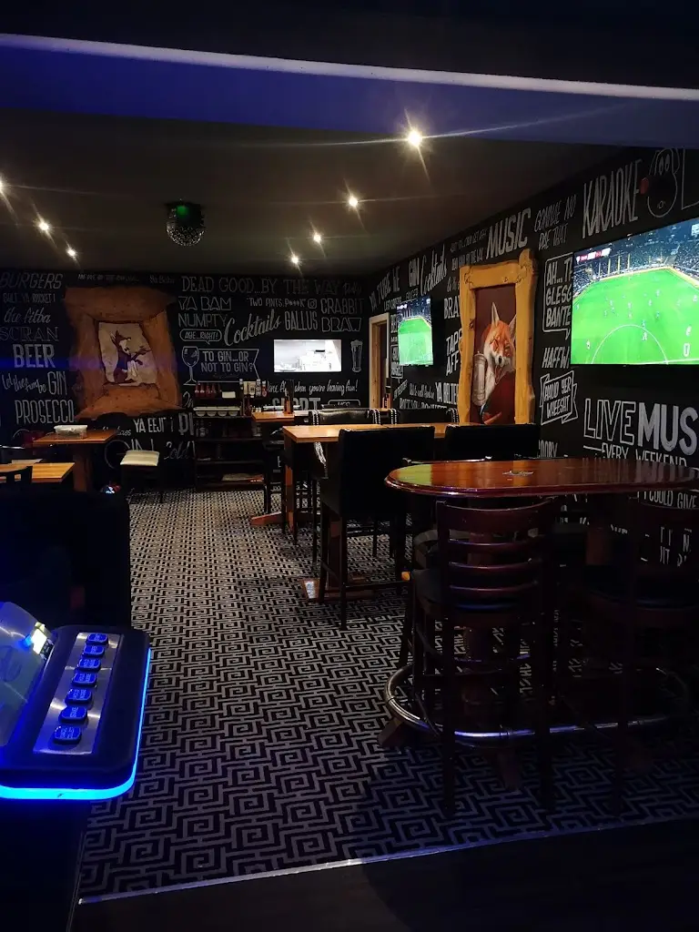 Red Fox Inn_Bishopton_slider_image_1