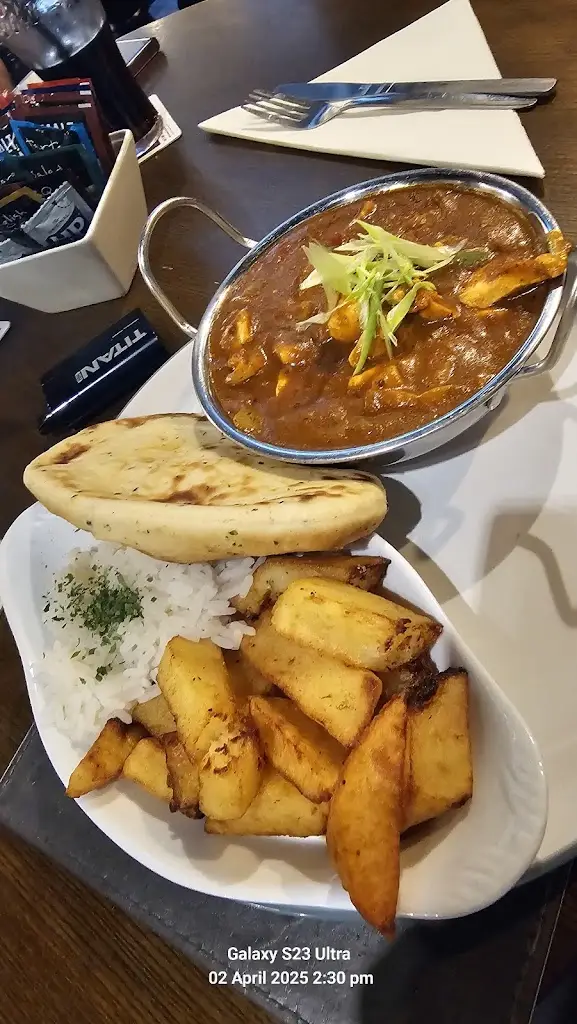 kev Leaves_The Harp Inn_Abergele_review