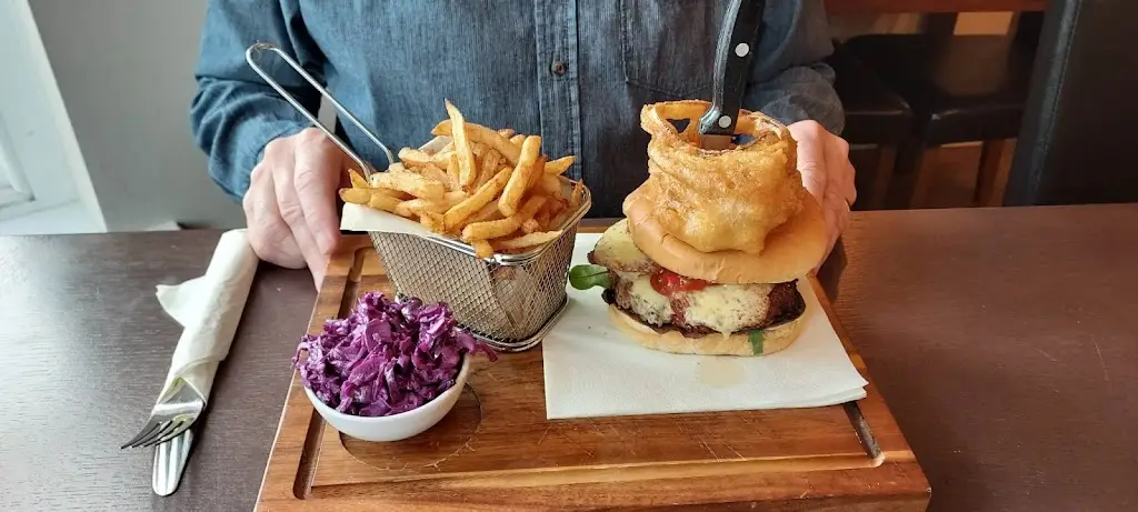 Susan Emsell_Pen-y-Bont Inn_Abergele_review