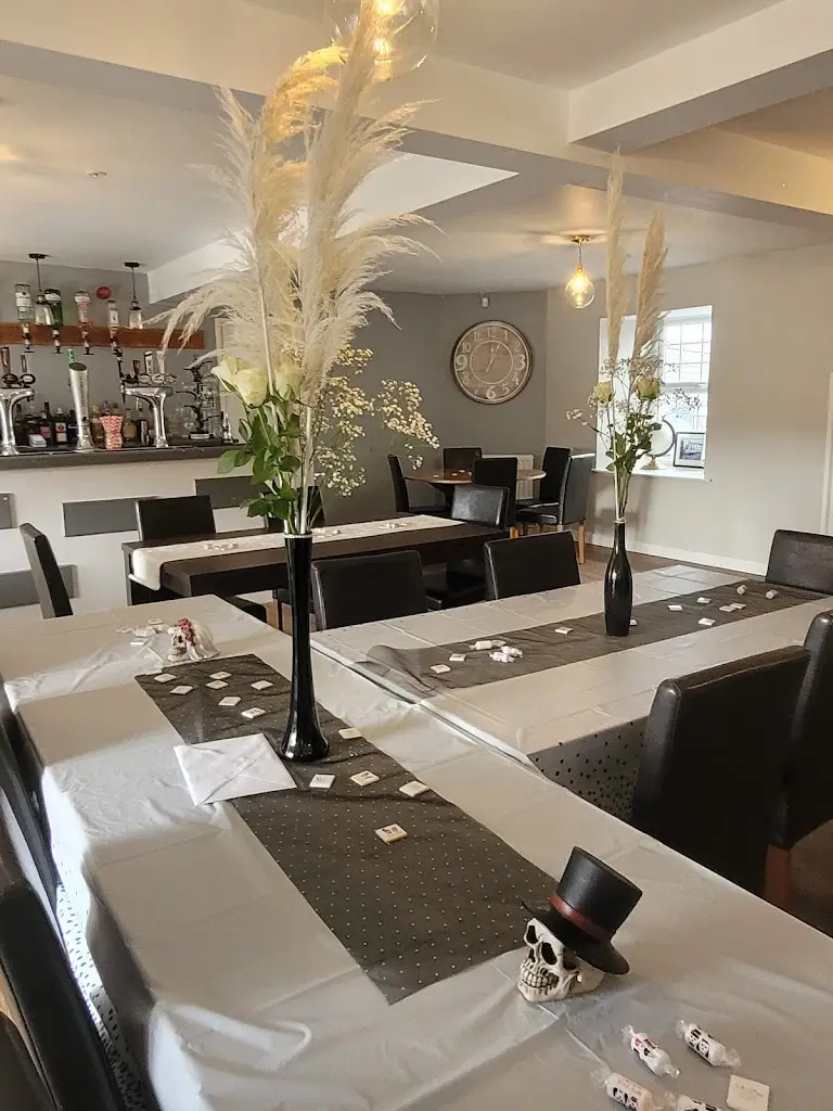 Pen-y-Bont Inn restaurant in Abergele