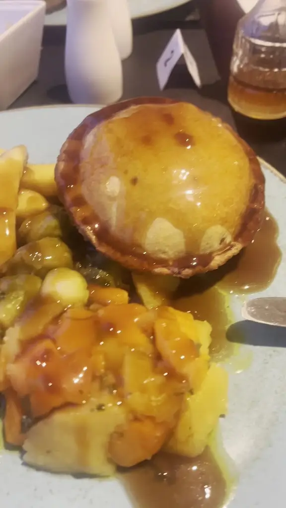 Brumtownvloggers_The Cliffs Restaurant_Abergele_reseña